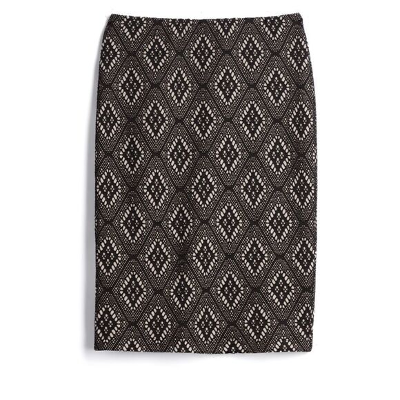 ELVIRA LACE Pencil Skirt - Picture 1 of 9